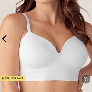 Elegant White Wireless Bra